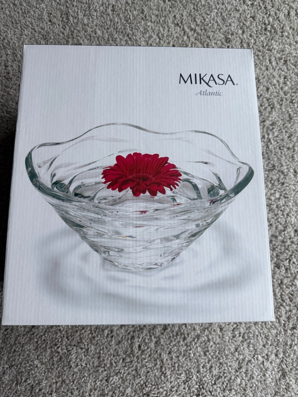 Mikasa Atlantic Clear Glass 11.5” Bowl - New in Box